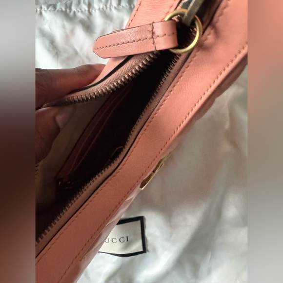 Gucci Marmont Half Moon Hobo Pink - Picture 6 of 7